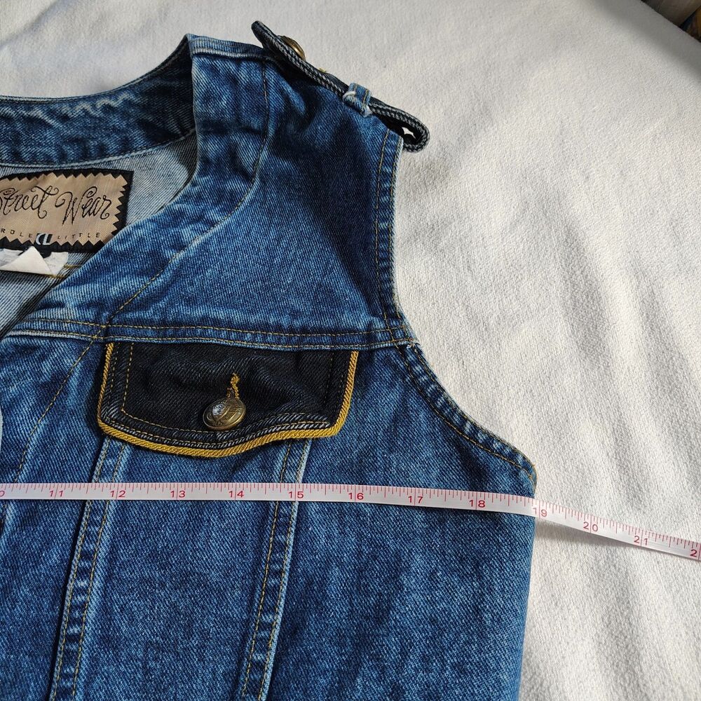 Vintage Street Wear Cropped Jean Vest Medium USA Made Two Tone Western Denim - Picture 8 of 8